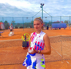 Болотова Полина заняла II место на турнире РТТ «Майские огни Севастополя»