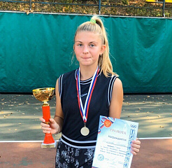 Болотова Полина заняла II место на турнире «Осеннее первенство г. Горячий Ключ»