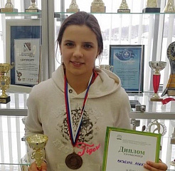 Поздравляем Матиенко Алину, занявшую 3-е место на турнире «Итоги года»!